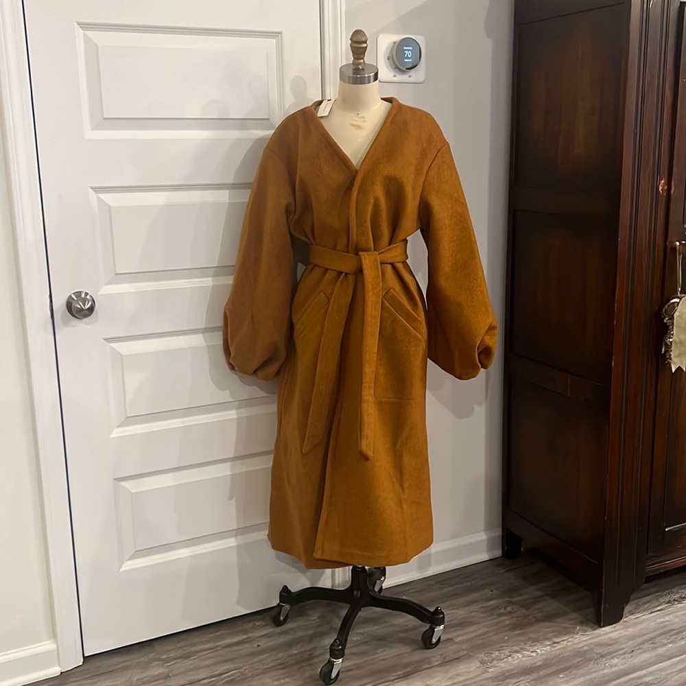 Anthropologie Puff Sleeved Coat NWT - Never Worn - Smoke and pet free home